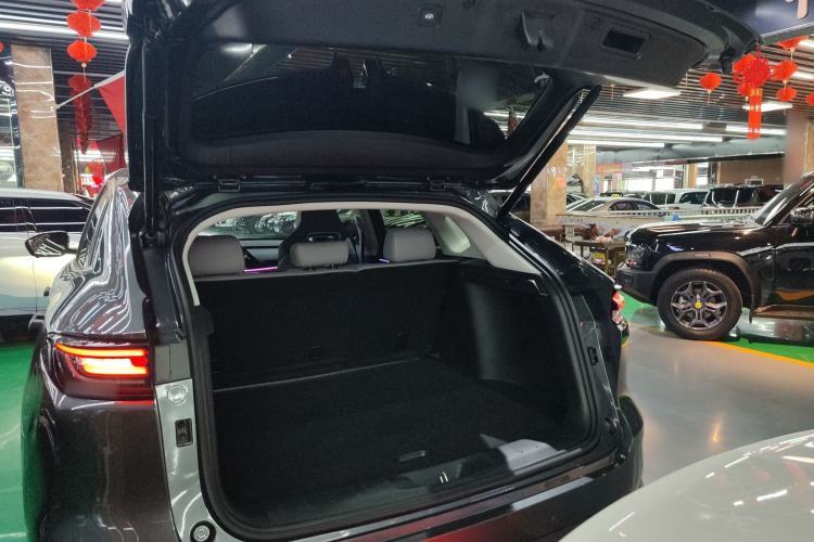 Used CHANGAN UNI-K iDD 2023 Zhidian iDD 1.5T 135km Smart & Fun Model Trunk