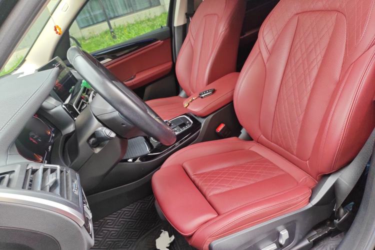 Used BMW X3 2022 xDrive25i M Sport Package Left Front Seat