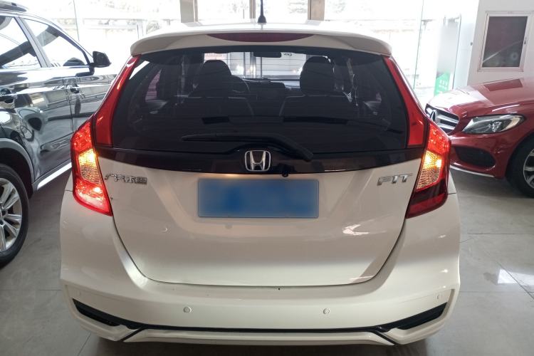 Used Honda Fit 2018 1.5L CVT Comfort Version