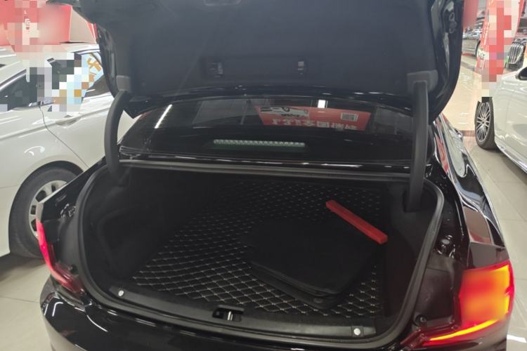 Used Volvo S90 2017 T5 Zhiyuan Edition