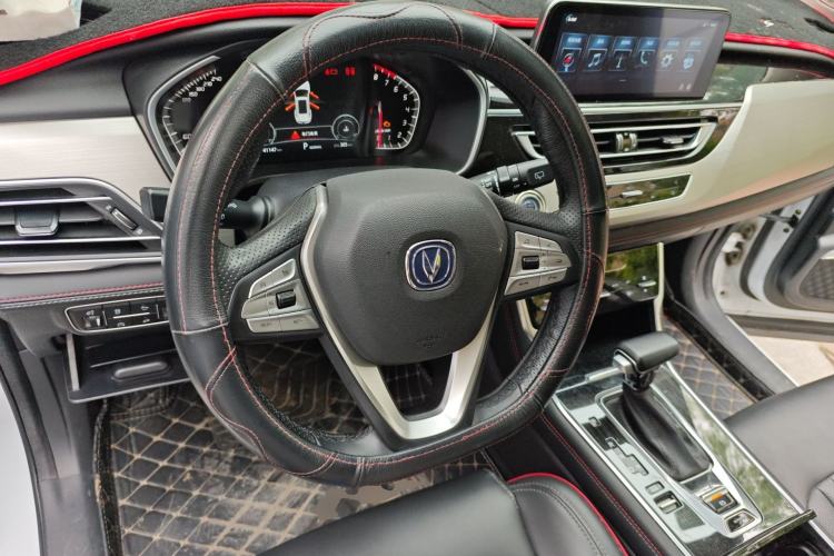 Used CHANGAN CS75 2018 280T Automatic Smart Edition China V-standard Steering Wheel