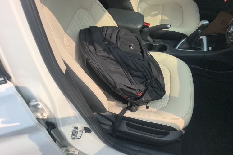 Used CHANGAN Alsvin V7 2016 1.6L Manual Enjoyment Model China V Standard