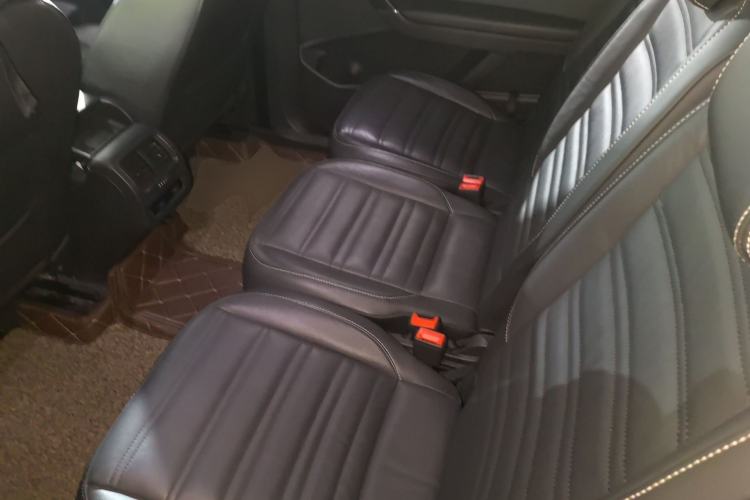 Used Volkswagen Touran 2016 Volkswagen Touran L 280TSI DSG Comfort Edition
