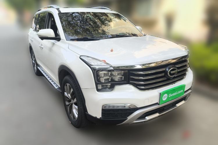 Used GAC Trumpchi GS8 2017 320T Two-Wheel Drive Luxury Smart Connectivity Version (7 Seats) Front Right 45 Deg
