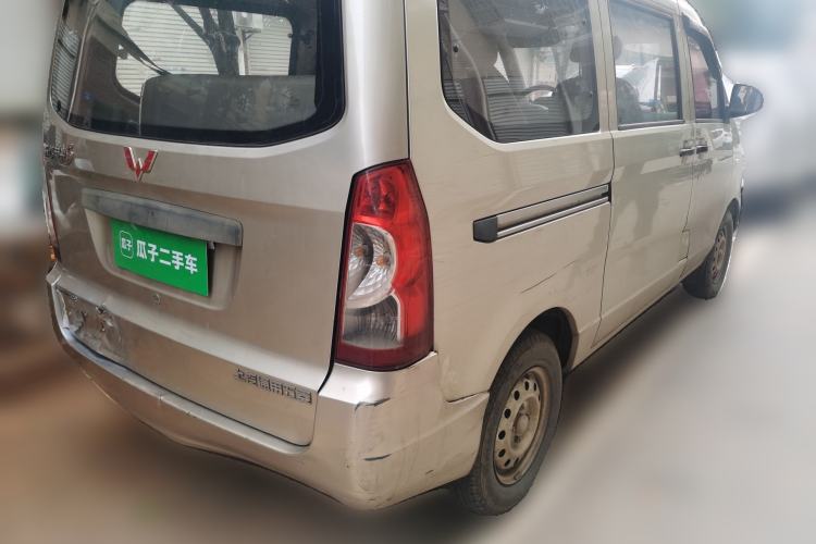 Used Wuling Rongguang 2014 1.5L S Base Version Rear Right 45 Deg