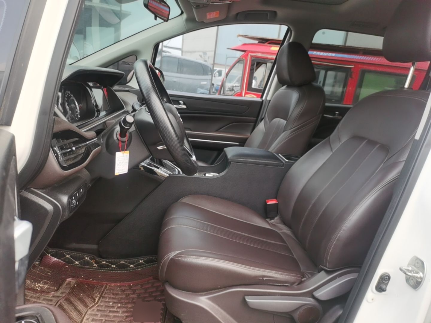 Avant de la voiture