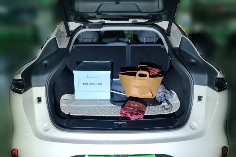Used IM LS6 2025 Long-Range Lingxi Smart Enjoyment Edition Trunk