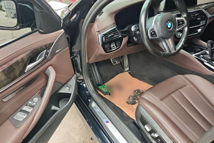 Used BMW 5 Series 2020 525Li M Sport Package Driver Seat