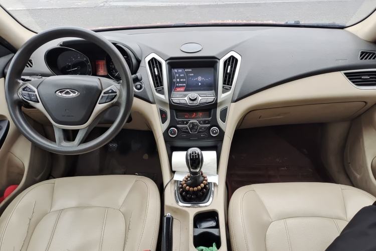 Used Chery Arrizo 7 2013 1.6L Manual ZhiXiang Edition Center Console