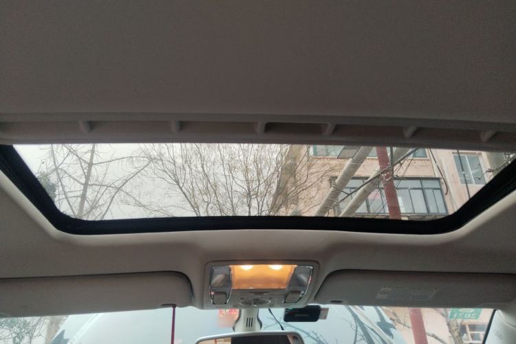 Used Hongqi H7 2015 2.0T Luxury Model
