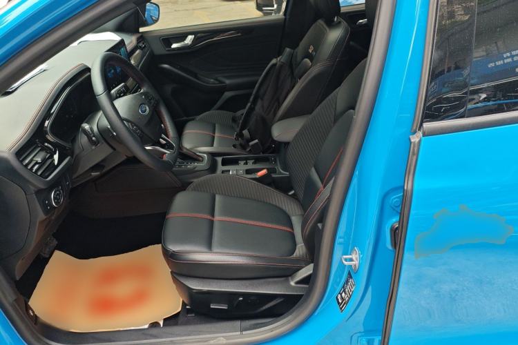 Used Ford Focus 2022 Sedan EcoBoost 180 Automatic ST Line