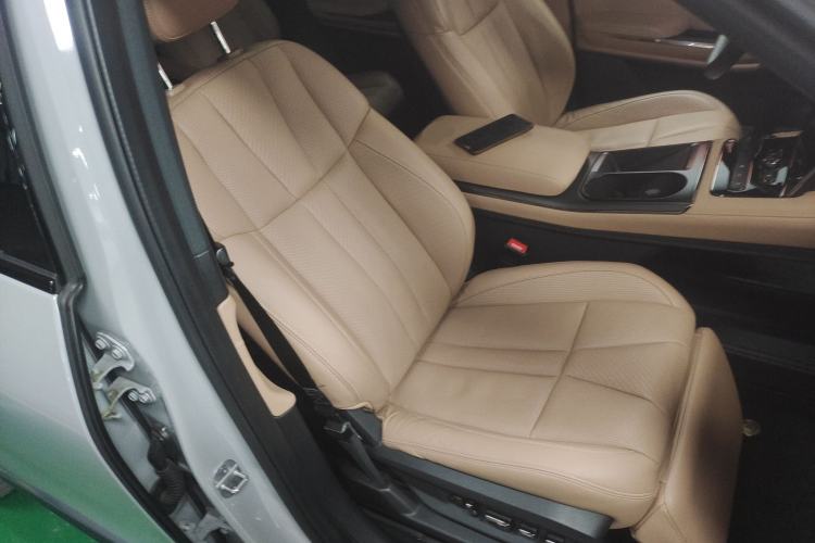 Used Nio ES8 2020 415 km Range 6-Seater Version
