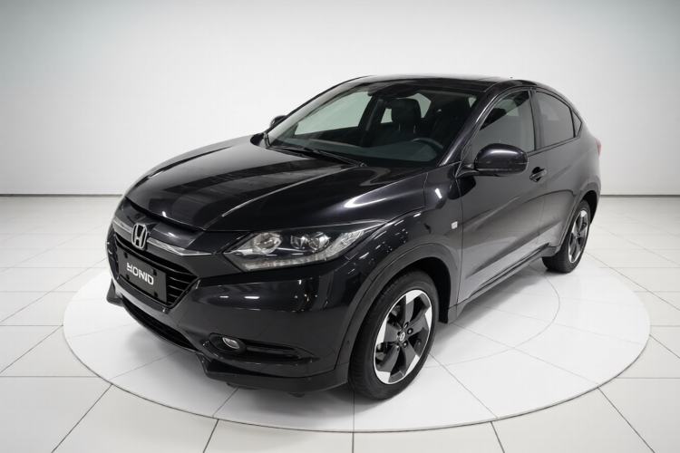 Used Honda Vezel 2017 1.8L CVT Front-Wheel Drive Pioneer Edition