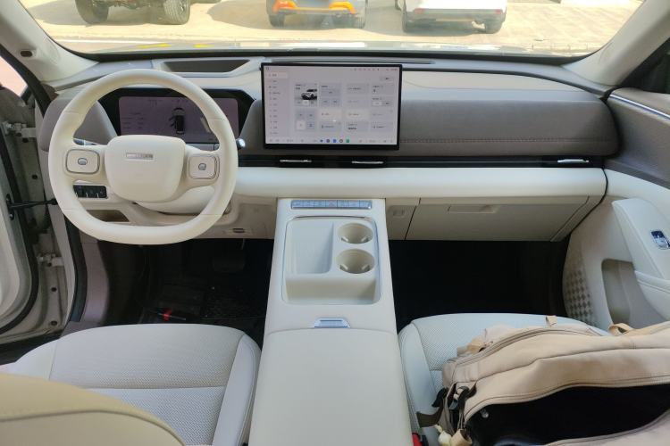 Used Haval Fierce Dragon Max 2025 Hi4 165 Ultra Smart Drive Edition Center Console