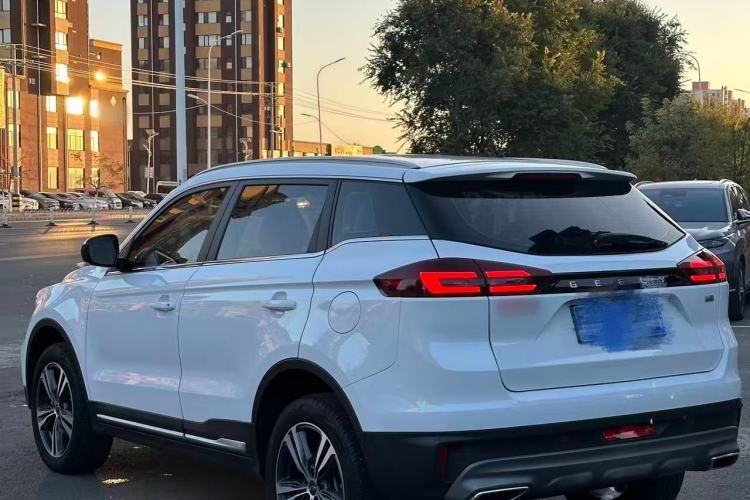 Used Geely Auto Emgrand X7 Sport 2022 1.8TD DCT Zhiya Trim
