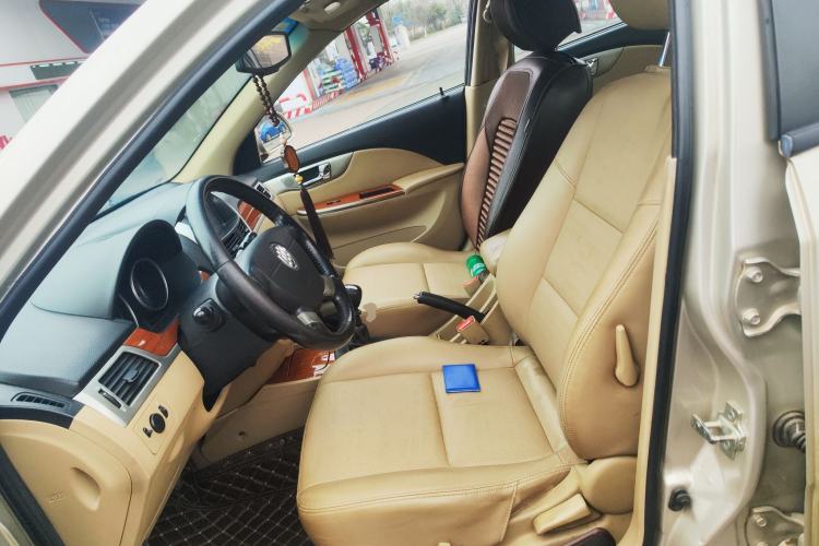 Used Buick Excelle 2013 1.5L Manual Luxury Model