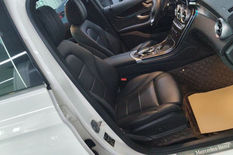 Used Mercedes-Benz GLC 2019 GLC 260 L 4MATIC Dynamic Model Right Front Seat