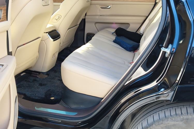 Used Hima AITO M7 2024 1.5T Rear-Drive Plus Version 5 Seats
