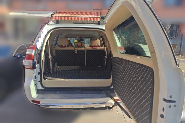 Used Toyota Prado  Trunk