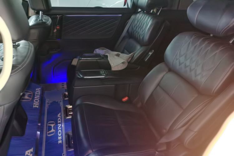 Used Honda Elysion 2019 2.0L Hybrid Luxury Edition