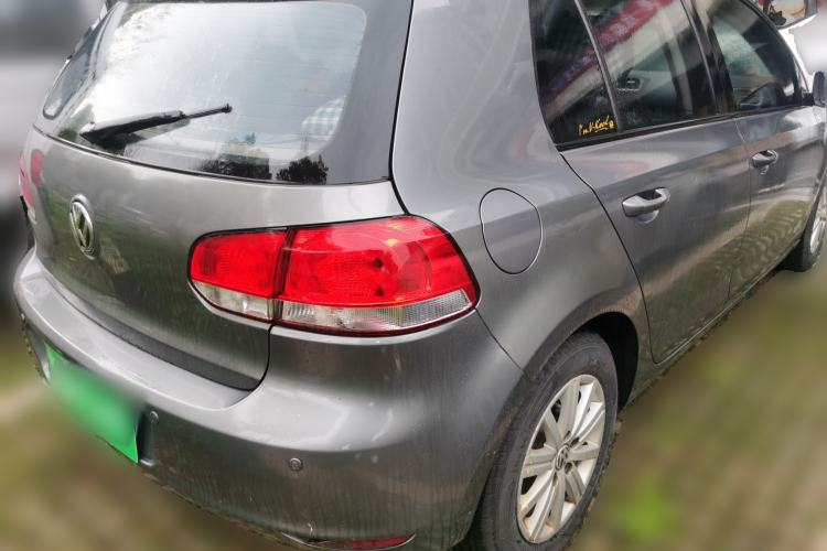 Used Volkswagen Golf 2011 1.6L Automatic Fashion Edition
