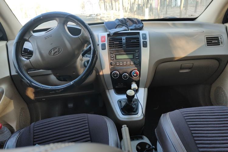 Used Hyundai Tucson 2013 2.0L Manual Two-Wheel Drive Fashion Edition