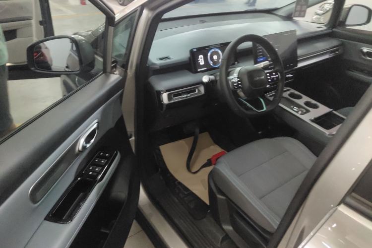 Used AION Y 2025 Plus 510 Smart Edition
