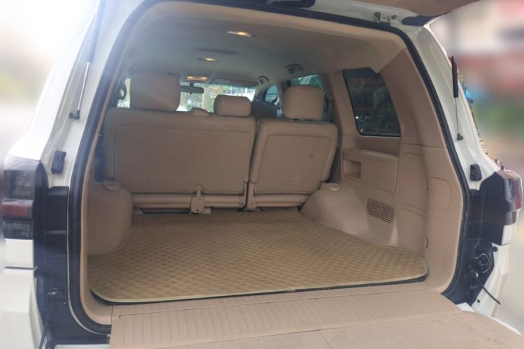 Used Toyota Land Cruiser 
