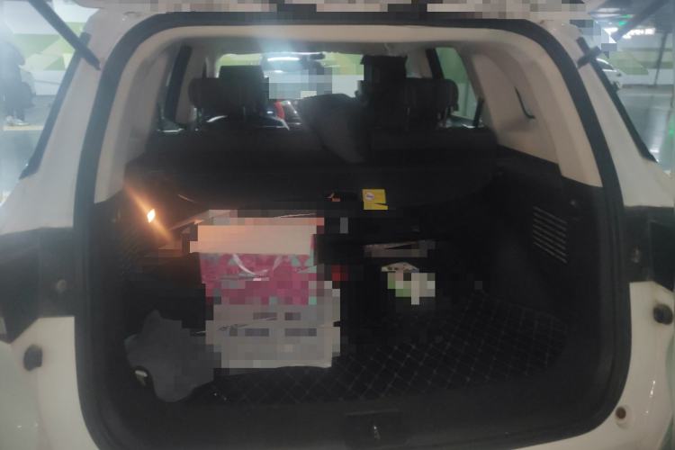 Used Zotye T500 2018 1.5T Automatic Luxury Model Trunk