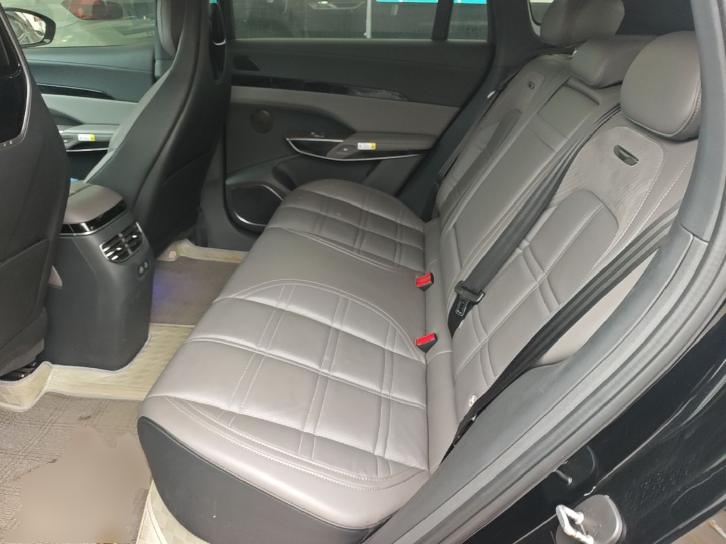 Hongqi Tiangong 08 2025 680 All-Wheel Drive Smart Selection Edition — снимка 20