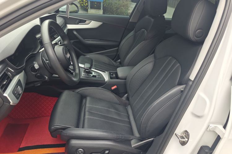 Used Audi A4L 2020 40 TFSI Luxury Dynamic Model
