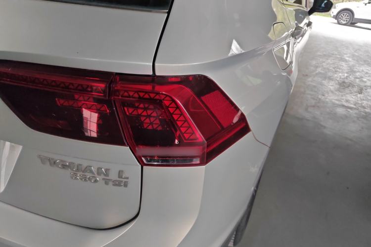 Used Volkswagen Tiguan L 2017 330TSI Automatic Two-Wheel Drive Flagship Edition
