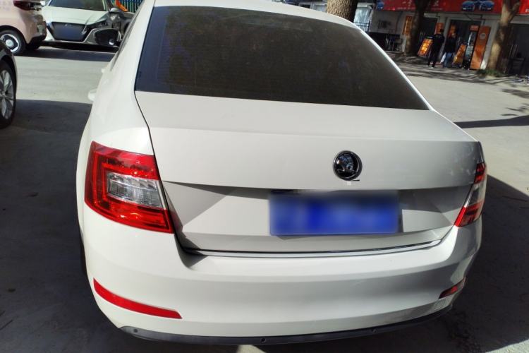 Used Skoda Octavia 2015 1.6L Automatic Yijun Edition