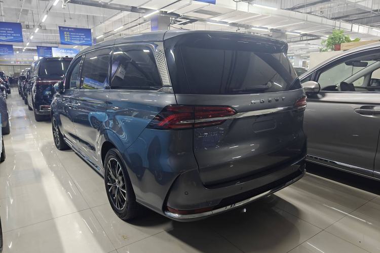 Used Roewe iMAX8 2023 400TGI Comfort Edition
