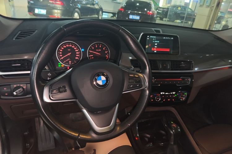Used BMW X1 2018 xDrive20Li Luxury Edition
