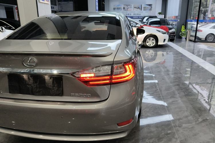 Used Lexus ES 2015 200 Elite Edition
