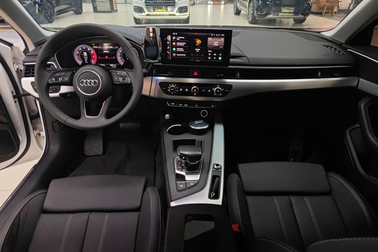 Used Audi A4L 2020 40 TFSI Fashion Dynamic Model
