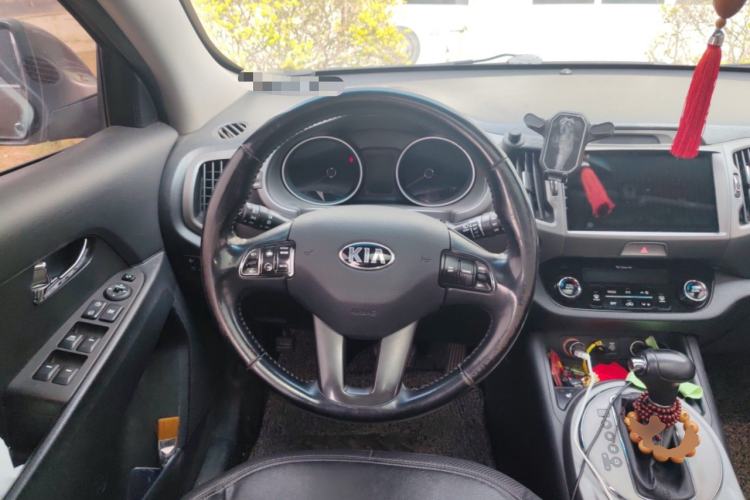 Used Kia Sportage R 2015 2.0L Automatic Two-Wheel Drive DLX Model