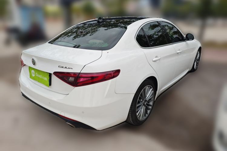 Used Alfa Romeo Giulia 2017 2.0T 280HP Luxury Edition