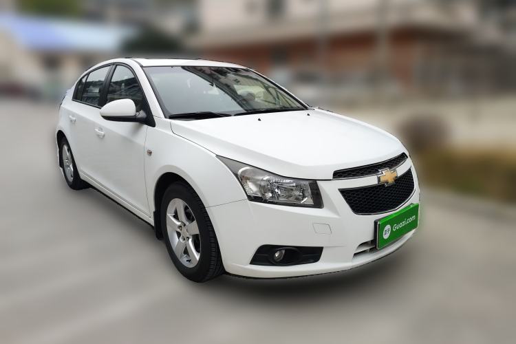 Used Chevrolet Cruze 2013 Hatchback 1.6L Manual Luxury Model
