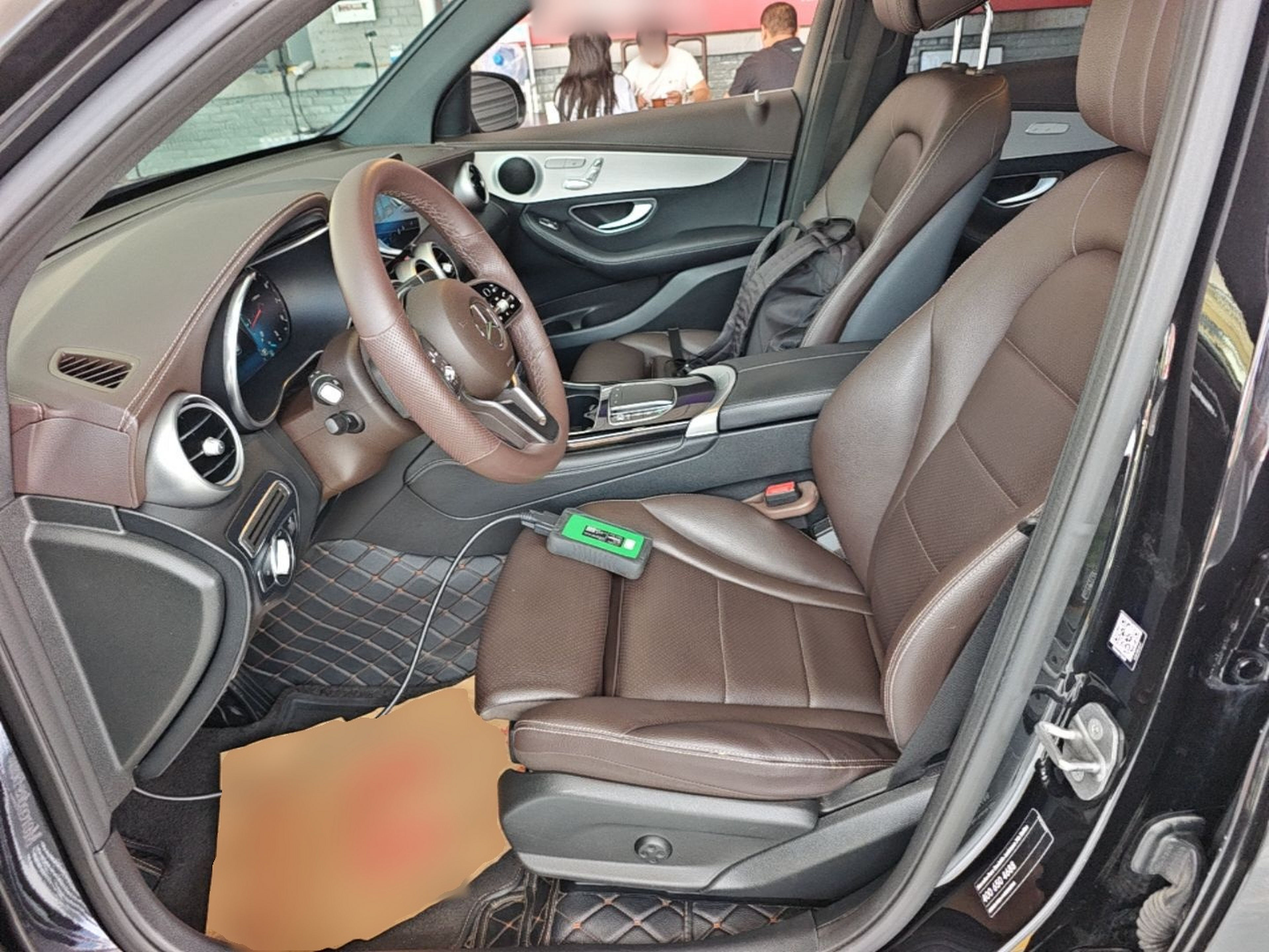 Interior delantero