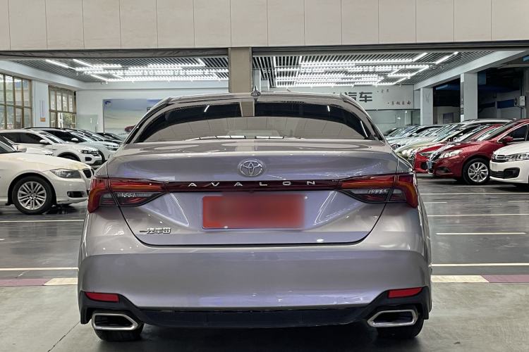 Used Toyota Avalon 2022 2.0L Luxury Edition Exterior 4