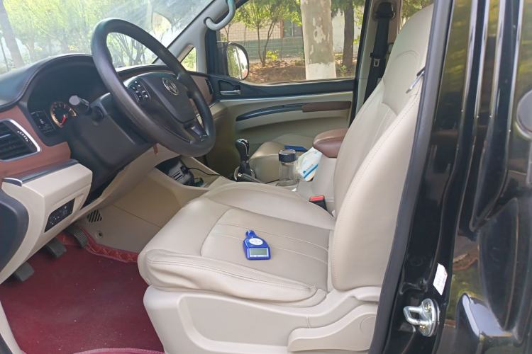 Used FORTHING Lingzhi 2018 M5 1.6L 7-Seater Luxury Model
