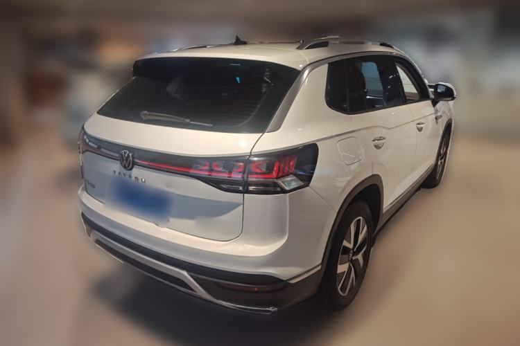 Used Volkswagen Tayron 2023 300TSI Two-Wheel-Drive Luxury Plus Advanced Edition Rear Right 45 Deg