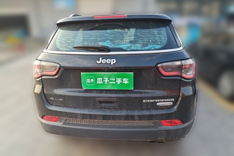 Used Jeep Compass 2017 200T Automatic Family Edition
