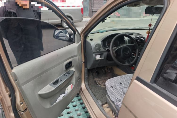 Used Wuling Hongguang 2014 1.2L Base Model China IV Driver Seat