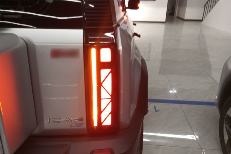 Used iCAR 03 2024 501km Four-wheel Drive Long-range Intelligent Driving Edition Right Rear Taillight
