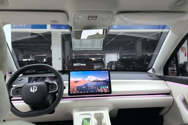 Used Leapmotor C16 2024 Pure Electric 520 Deluxe Edition