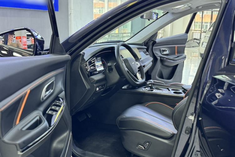 Used CHANGAN OSHAN X7 PLUS 2022 1.5T Blue Whale Edition Automatic Prestige Version Interior 8