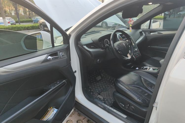 Used Lincoln MKC 2018 2.0T Two-Wheel Drive Deluxe Edition
